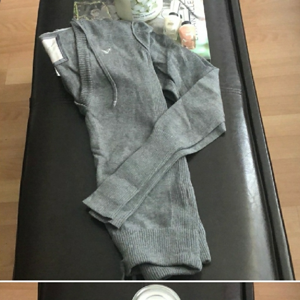 Grey hooded sweater